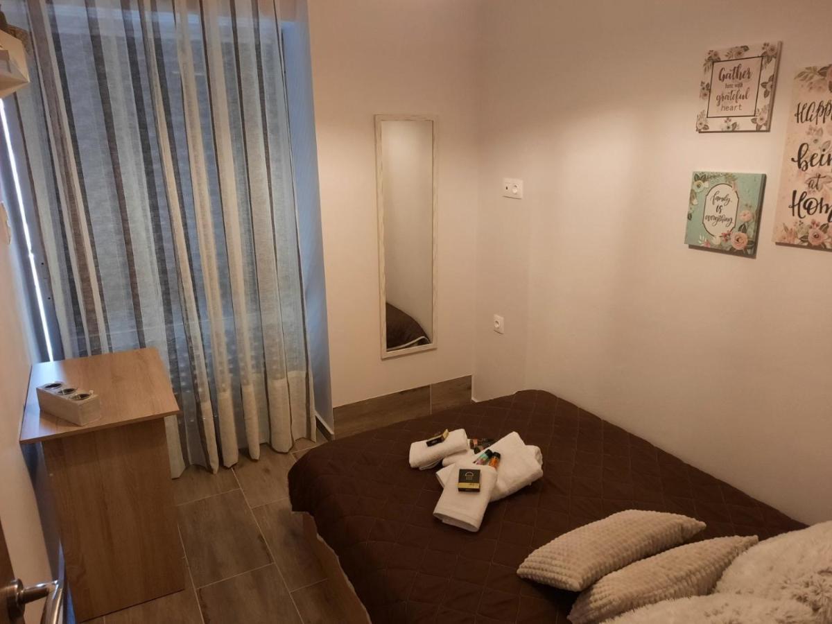 Summersense Apartment Chrissi Akti Chania Exterior foto